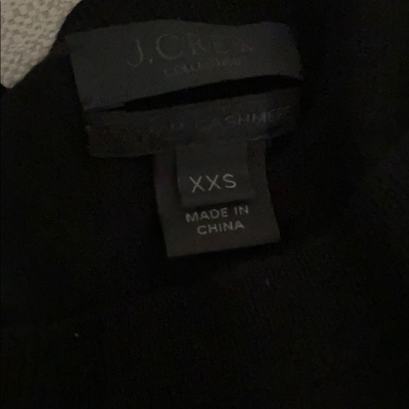 J.CREW
Collection cashmere T-shirt black small - Picture 6 of 7